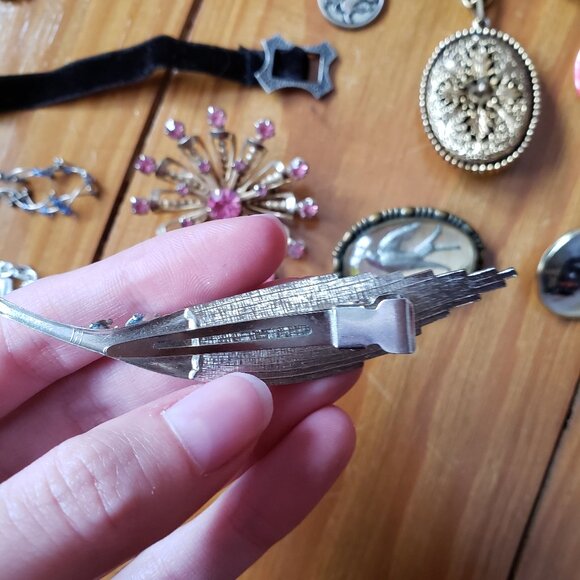 22 Piece Mixed Jewelry Lot - Picture 14 of 16